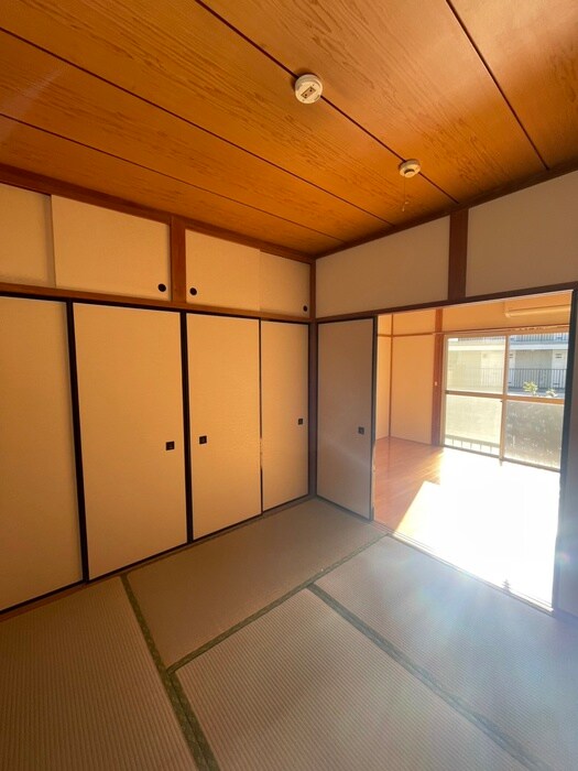 物件内観写真11　(居室)