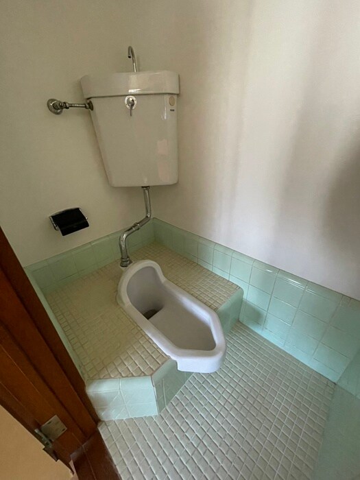 物件内観写真16　(トイレ)