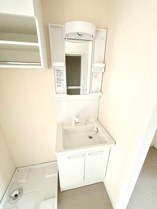 物件内観写真12　(洗面)