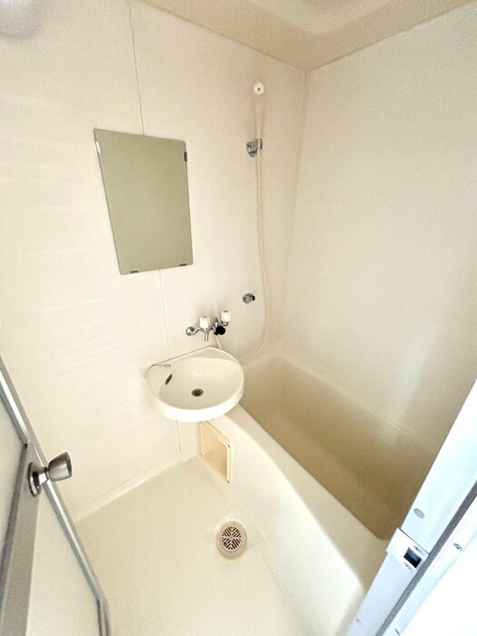 物件内観写真13　(バス／シャワールーム等)