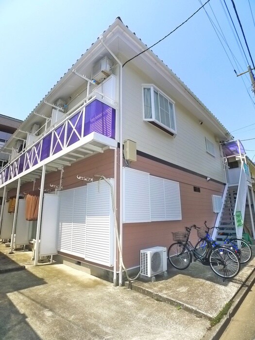 物件外観写真5　(エントランス部分)