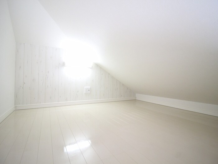物件内観写真13　(ロフト)