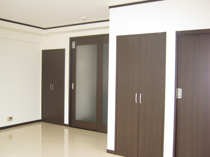 物件内観写真14　(居室)