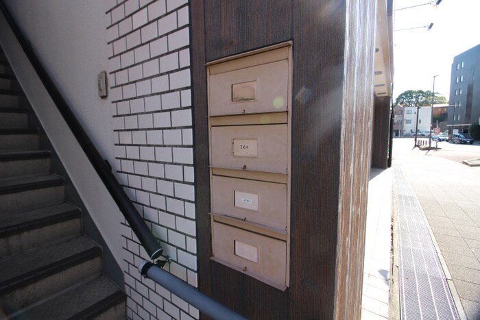 物件外観写真4　(建物設備)