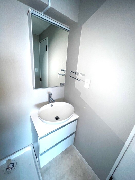 物件内観写真12　(洗面)