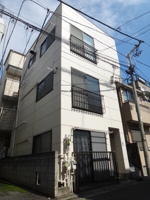 鷲山マンション外観写真