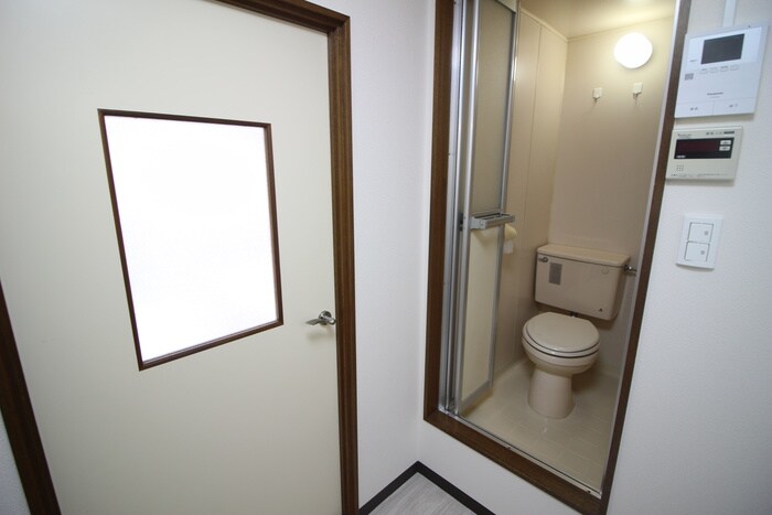 物件内観写真11　(トイレ)