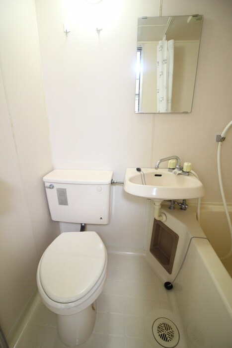 物件内観写真13　(洗面)