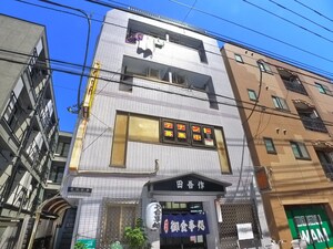 渡辺ビル外観写真