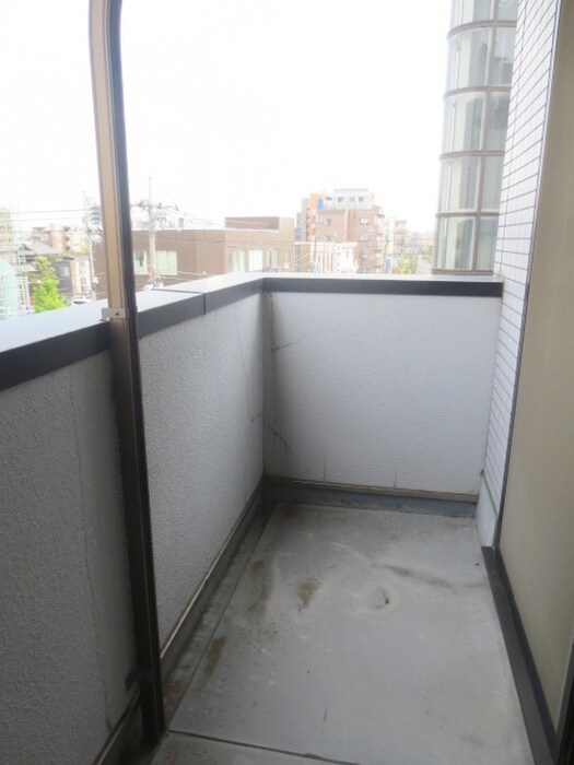 メゾントコヨダのベランダ・バルコニー