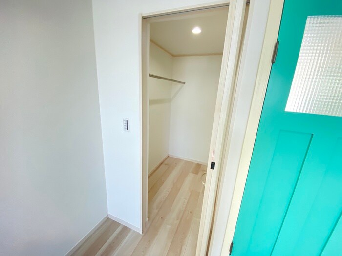 物件内観写真10　(収納)