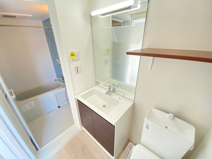 物件内観写真15　(洗面)