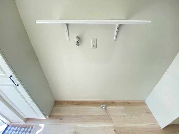 物件内観写真15　(洗濯機置場)