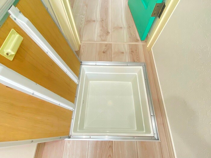 物件内観写真18　(収納)