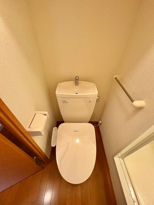 物件内観写真18　(トイレ)