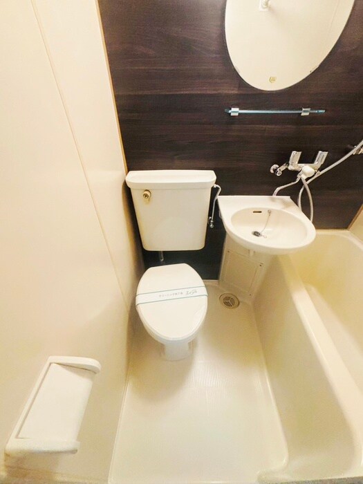 物件内観写真10　(トイレ)