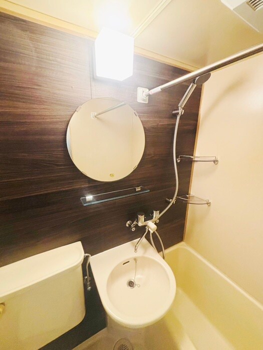 物件内観写真11　(洗面)