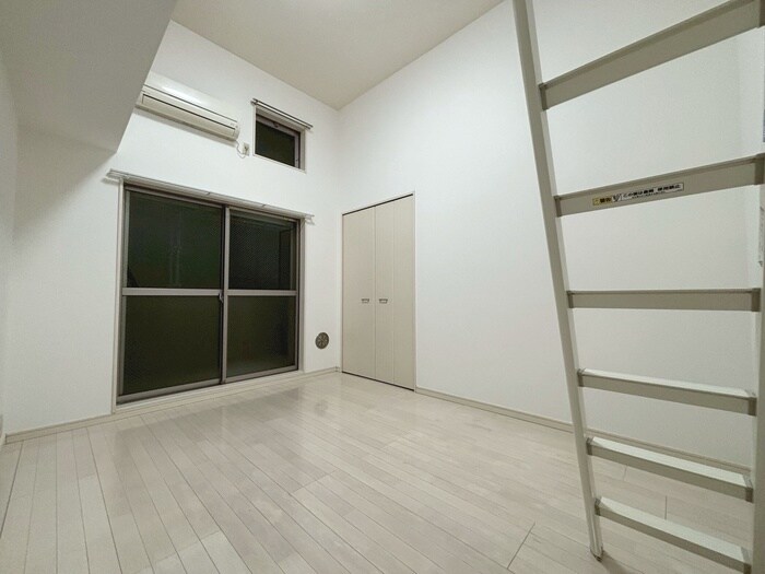 物件内観写真6　(居室)