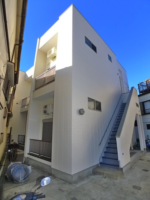 物件外観写真3　(外観写真)