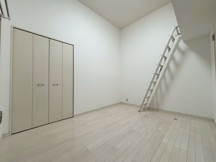 物件内観写真12　(居室)