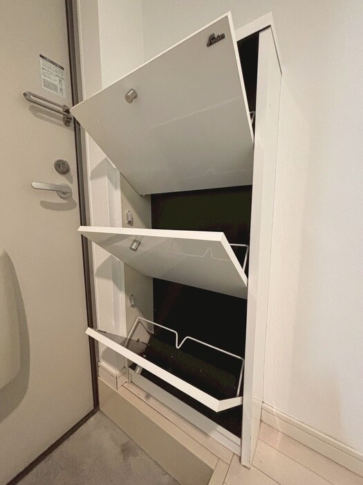 物件内観写真18　(靴箱)