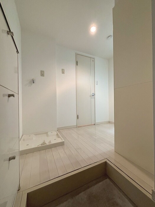 物件内観写真19　(廊下)