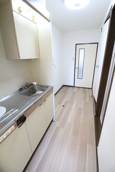 物件内観写真15　(廊下)