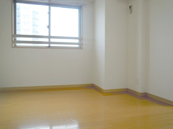 物件内観写真11　(居室)