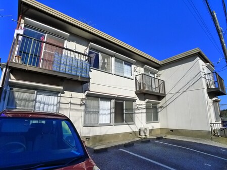 中佐津間ハイツ外観写真