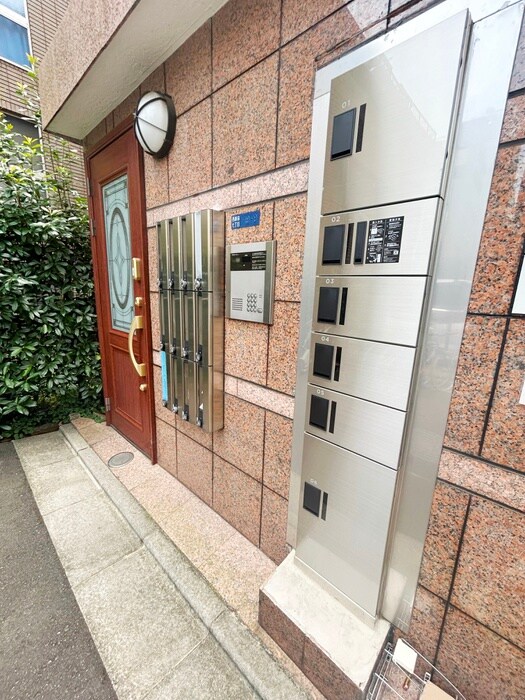 物件外観写真4　(建物設備)