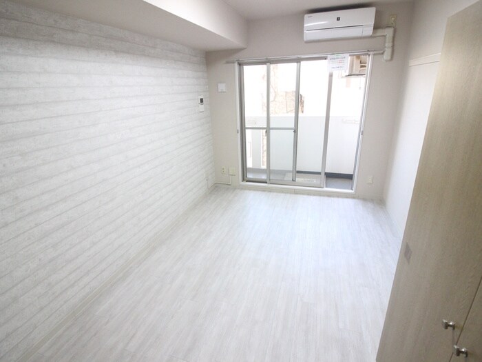 物件内観写真13　(居室)