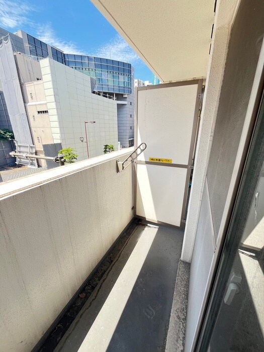 物件内観写真16　(ベランダ・バルコニー)