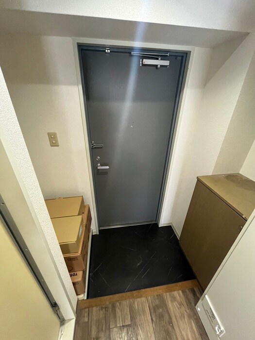物件内観写真18　(玄関)