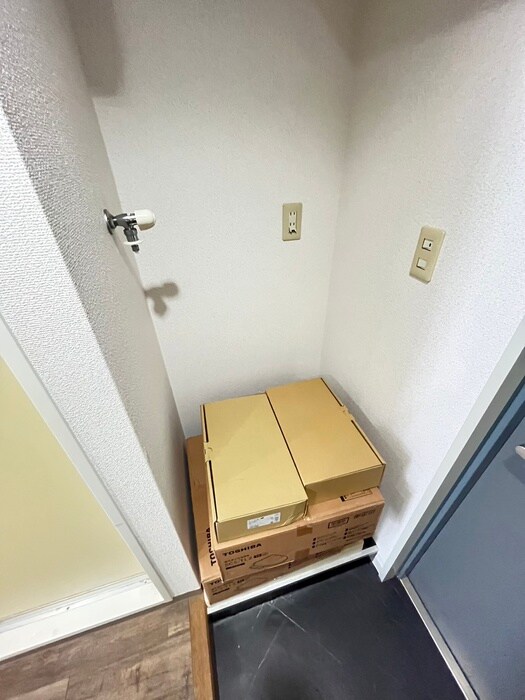 物件内観写真22　(洗濯機置場)