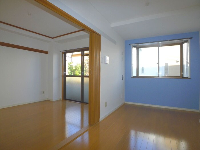 物件内観写真9　(居室)