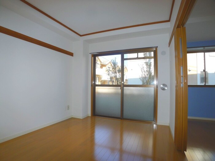 物件内観写真10　(居室)