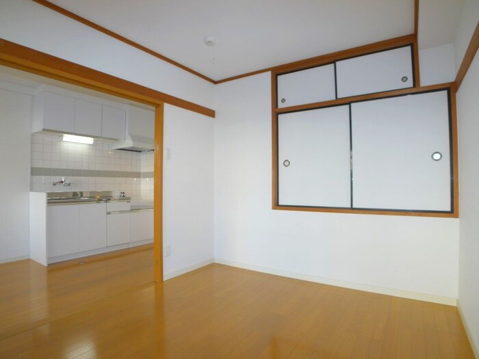 物件内観写真11　(居室)