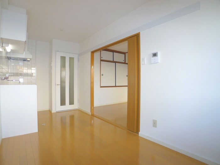 物件内観写真12　(居室)