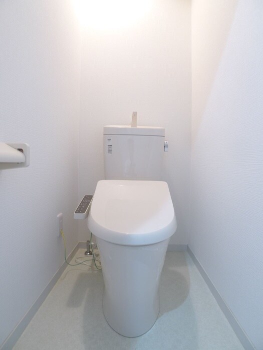 物件内観写真16　(トイレ)