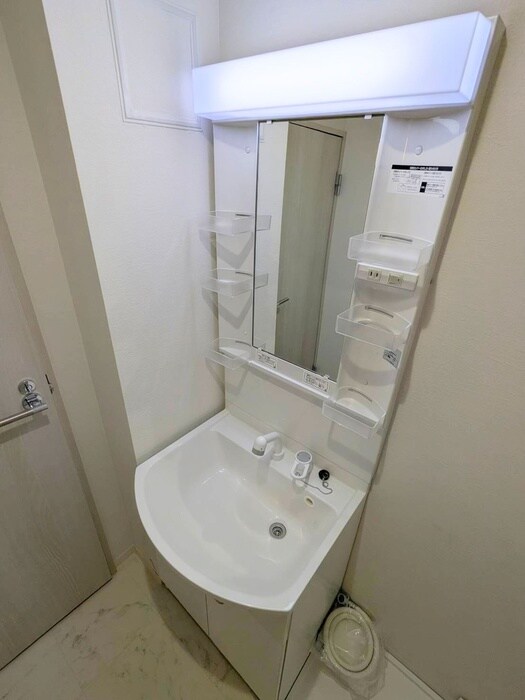 物件内観写真11　(洗面)