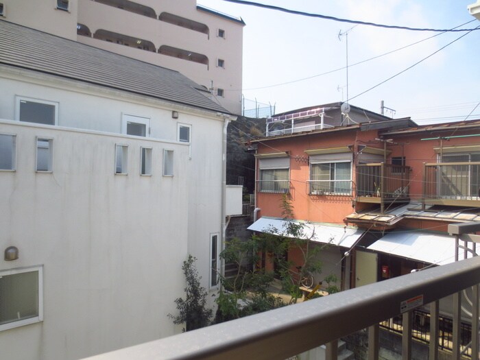 物件内観写真14　(室内からの展望)