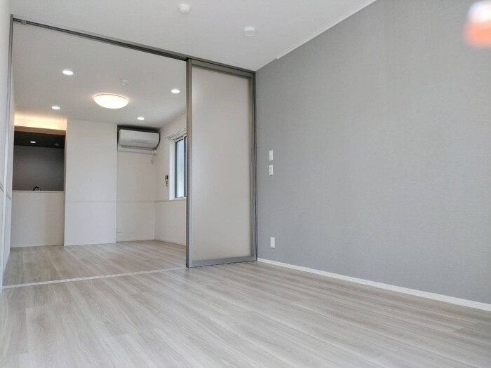 グラナーデ谷原の居室