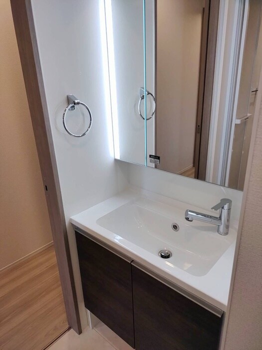 グラナーデ谷原の洗面