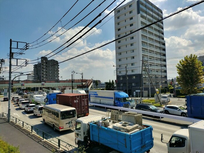 物件内観写真16　(室内からの展望)