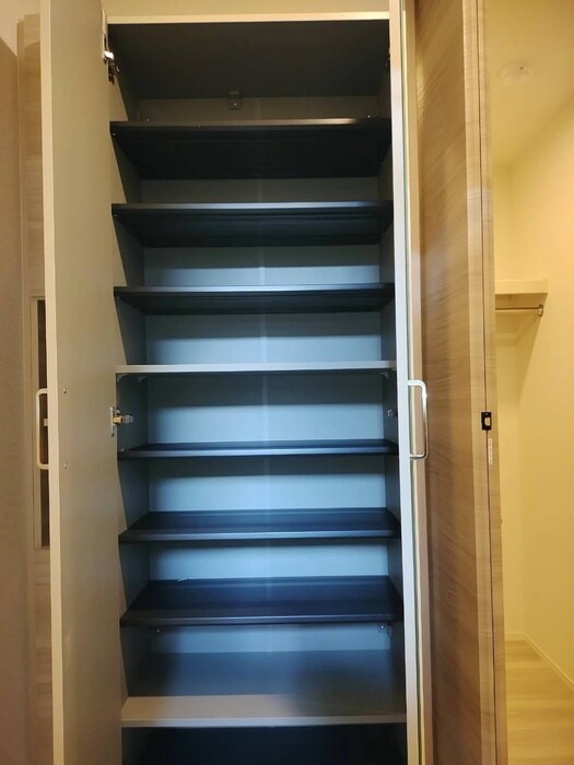 物件内観写真18　(靴箱)