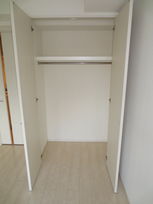 物件内観写真10　(収納)