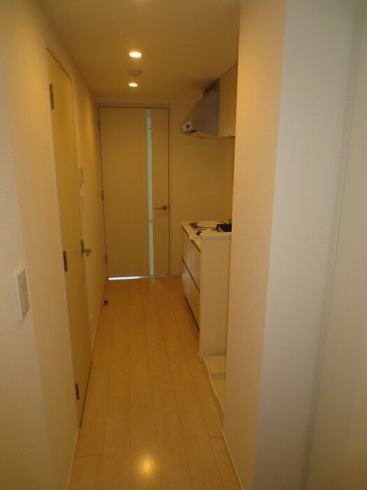 物件内観写真11　(廊下)