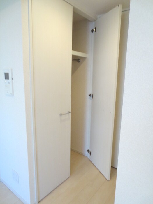 物件内観写真11　(収納)