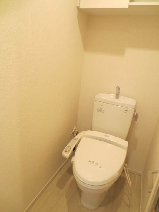 物件内観写真15　(トイレ)