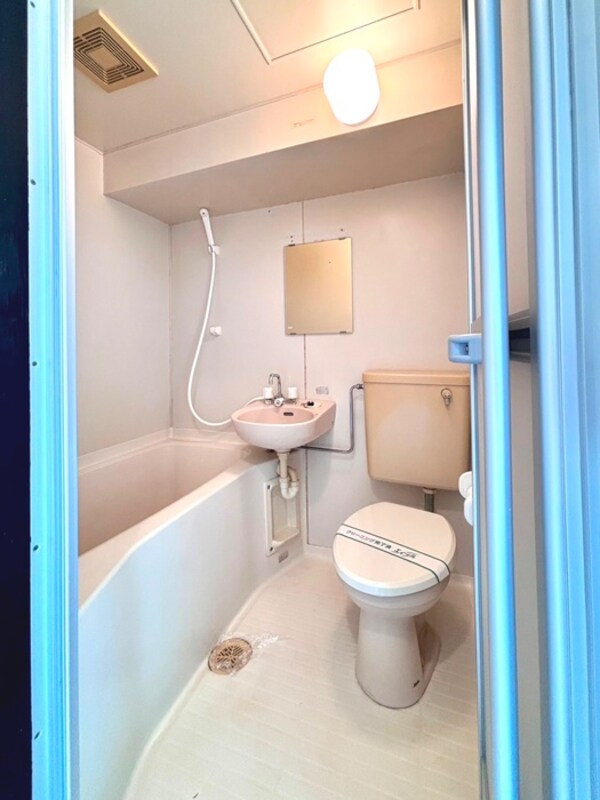 バス／シャワールーム等